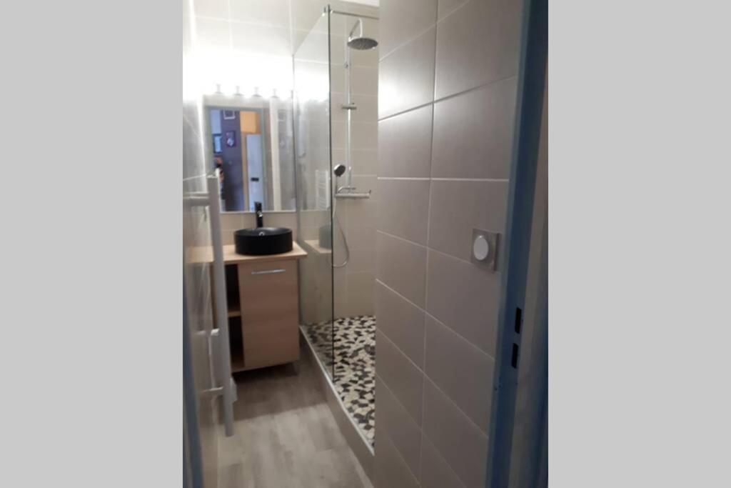 T3 Climatise Avec Piscine Et Vue Sur Mer Sète Exterior foto